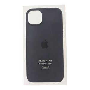 J3-O Apple Silicone Case with MagSafe for iPhone 14/15 Plus‎ - Black